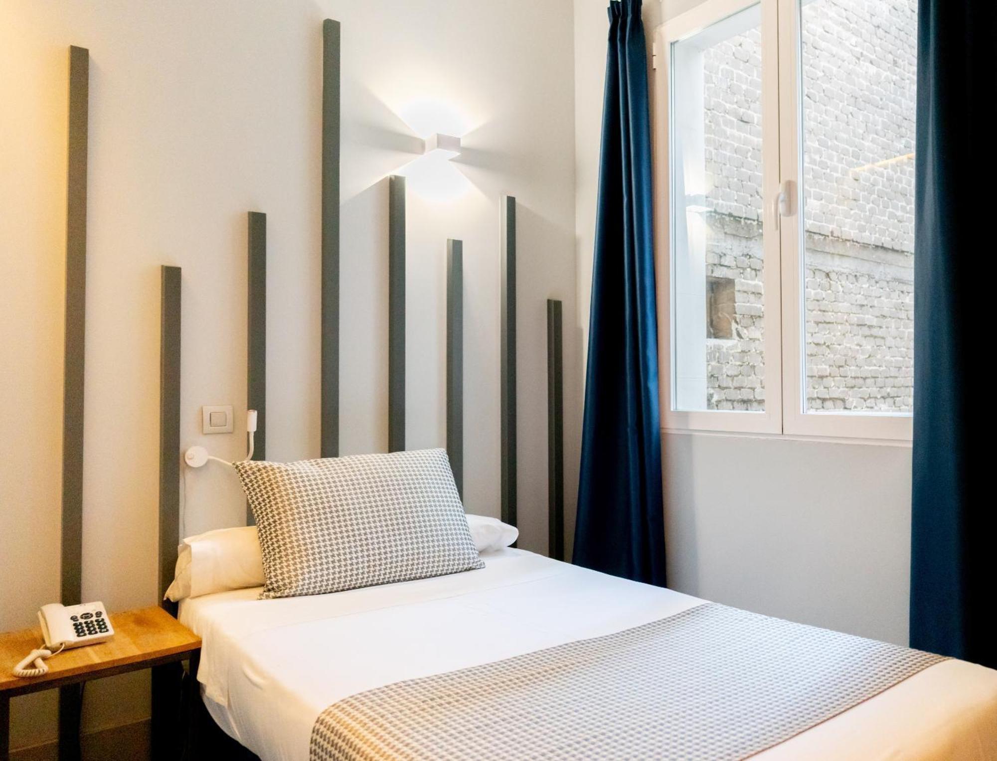 Single Room with Private Bathroom